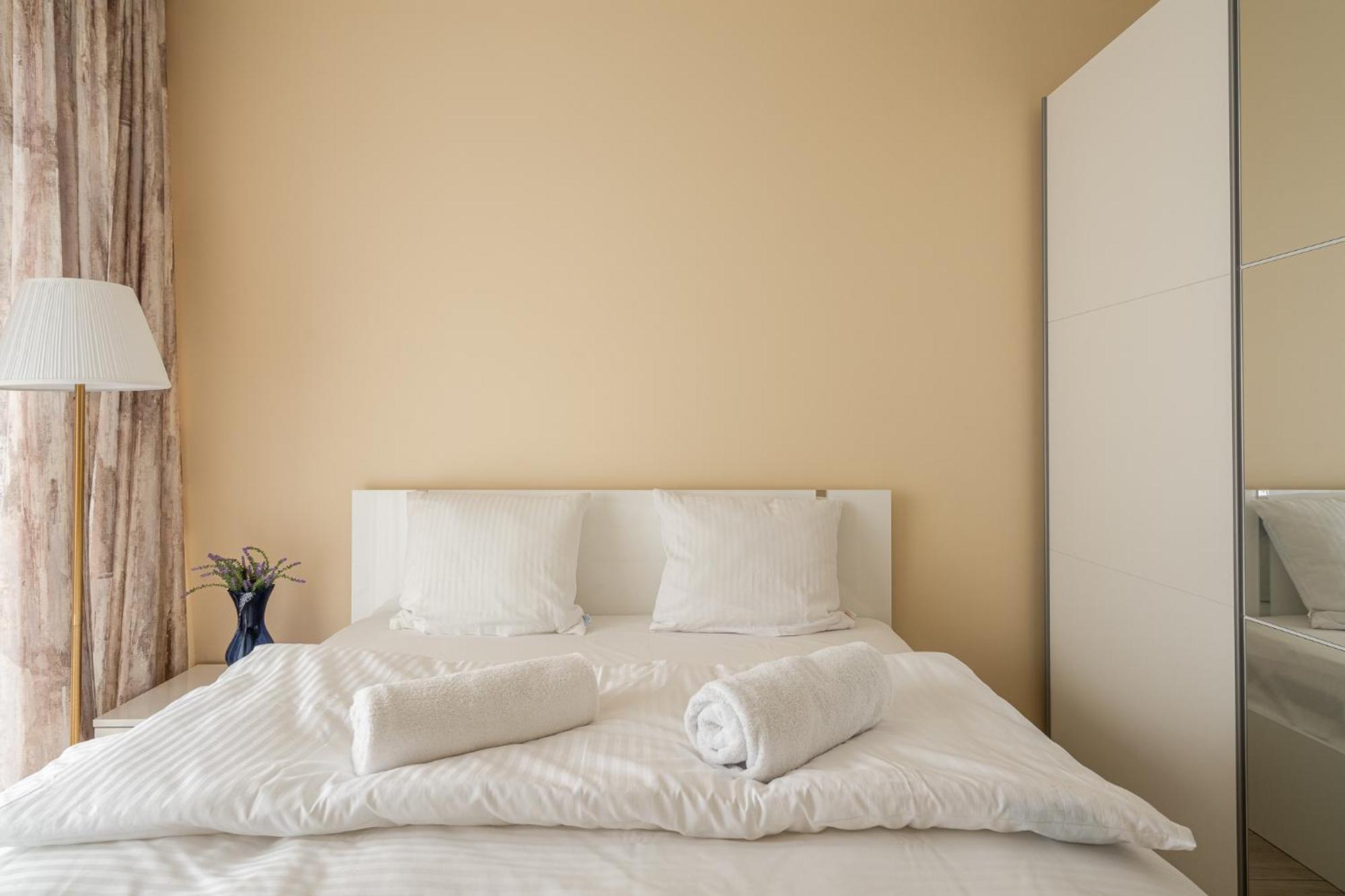 Rentplanet - Apartamenty Braniborska II Wroclaw Ngoại thất bức ảnh